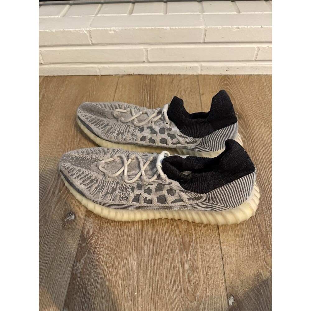 Adidas Men's Yeezy Boost 350 V2 CMPCT Slate White Panda  Sz 13 (12” Insole)